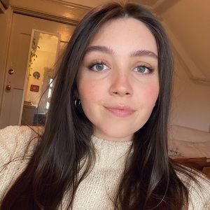 Meet your Posher, Lucy